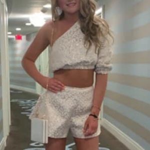 PrettyLittleThings set